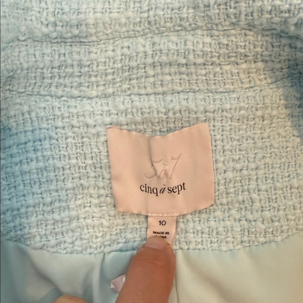 Cinq a Sept two piece suit, size 10, ice blue - Picture 4 of 10
